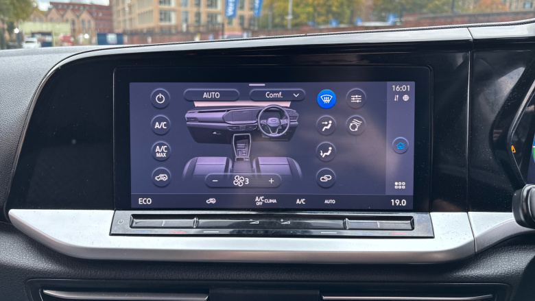 Ford Transit Connect 250 L2 Petrol 1.5 EcoBoost PHEV 150 Limited Van Auto